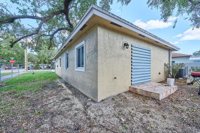 3298 NW 49th Street, Miami, FL 33142