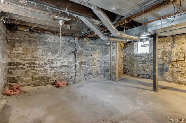 302 Massachusetts Avenue, Buffalo, NY 14213