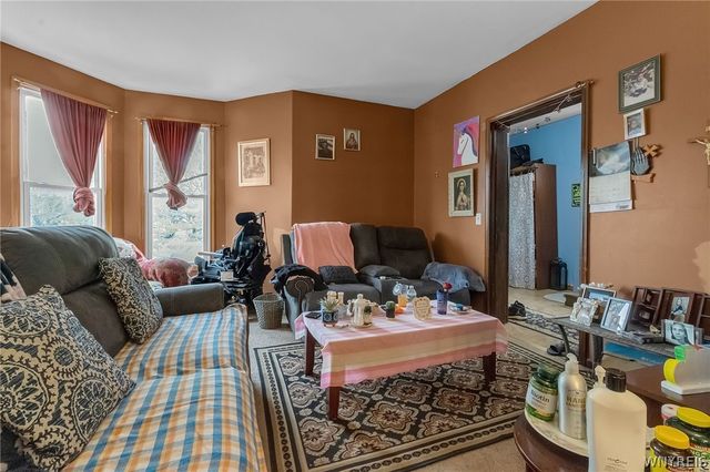 302 Massachusetts Avenue, Buffalo, NY 14213
