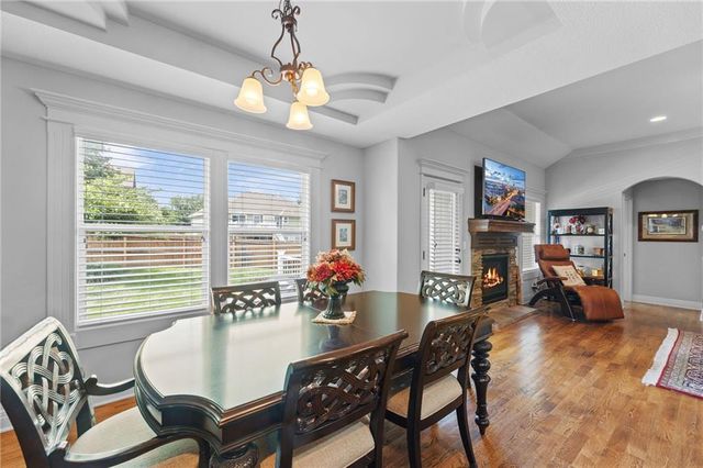 15416 Juniper Lane, Basehor, KS 66007
