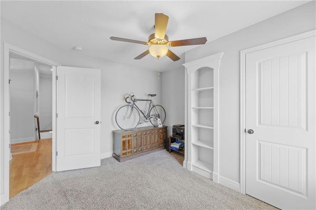 15416 Juniper Lane, Basehor, KS 66007