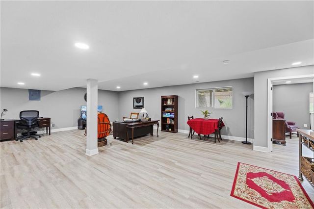 15416 Juniper Lane, Basehor, KS 66007
