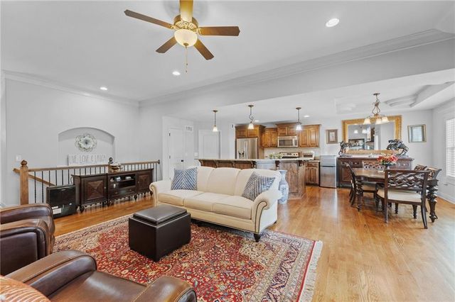 15416 Juniper Lane, Basehor, KS 66007
