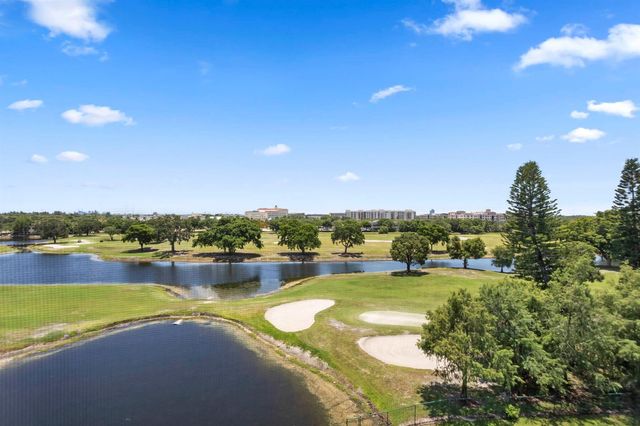 3150 W Rolling Hills Circle 704, Davie, FL 33328