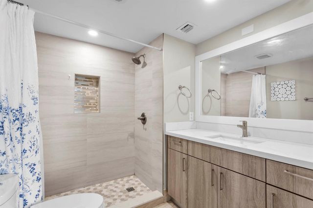 3150 W Rolling Hills Circle 704, Davie, FL 33328