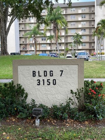 3150 W Rolling Hills Circle 704, Davie, FL 33328
