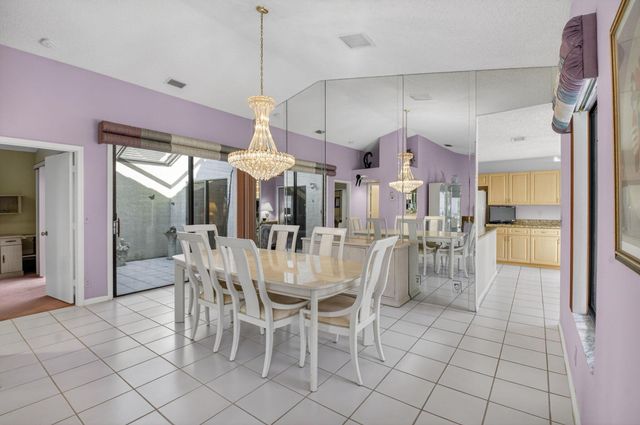 7876 Glen Garry Lane, Delray Beach, FL 33446