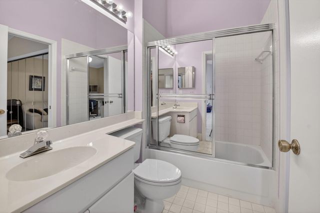 7876 Glen Garry Lane, Delray Beach, FL 33446