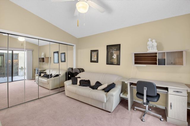 7876 Glen Garry Lane, Delray Beach, FL 33446