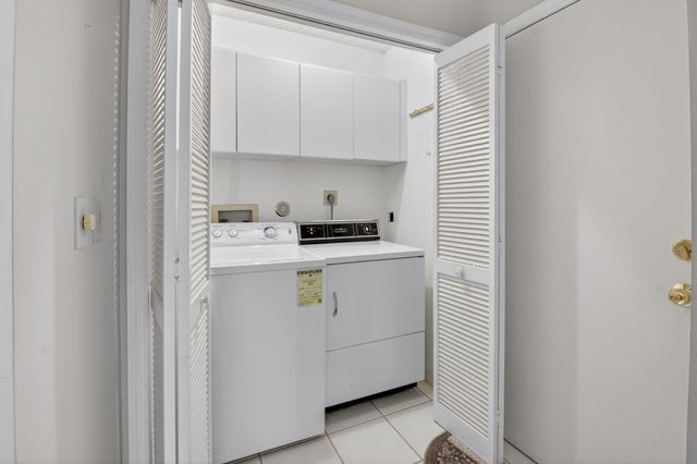 7876 Glen Garry Lane, Delray Beach, FL 33446