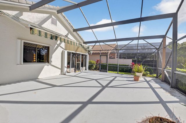 7876 Glen Garry Lane, Delray Beach, FL 33446