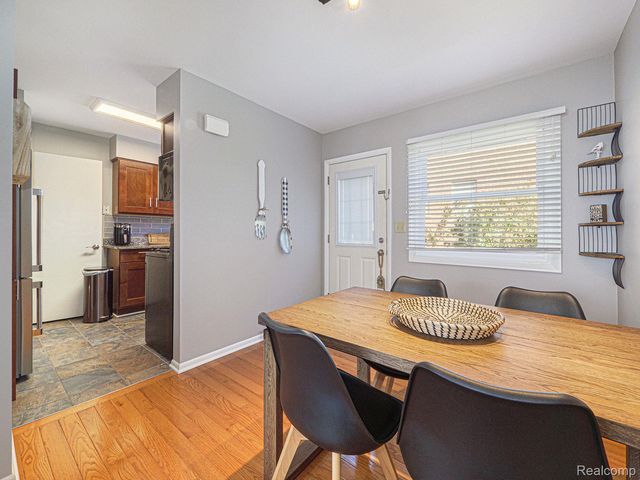 421 S 7TH Street 2, Ann Arbor, MI 48103