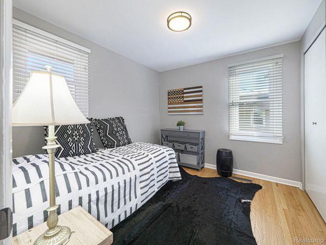 421 S 7TH Street 2, Ann Arbor, MI 48103