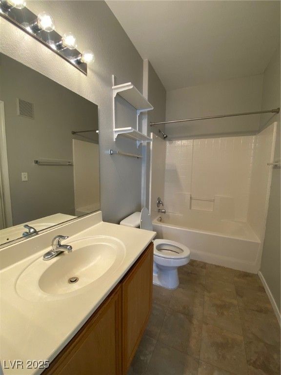 Image 6 of property listing at 9470 Peace Way 216, Las Vegas, NV 89147