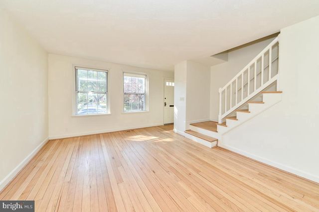 4875 28TH ST S #A, Arlington, VA 22206