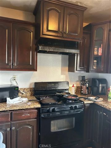 3393 Eucalyptus Avenue, Riverside, CA 92507