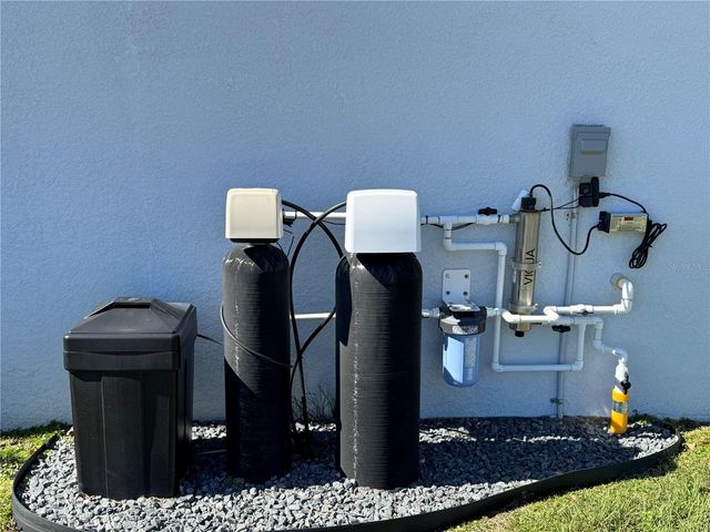 10190 DOLPHIN GULL CIRCLE, Thonotosassa, FL 33592