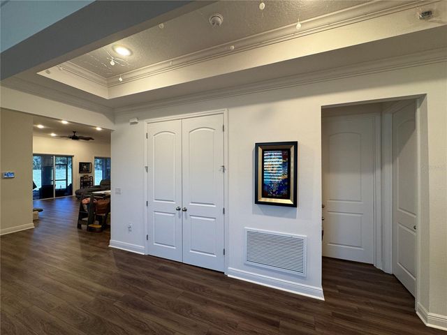 10190 DOLPHIN GULL CIRCLE, Thonotosassa, FL 33592