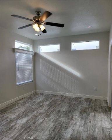 21500 Lassen 122, Chatsworth, CA 91311