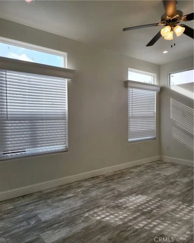 21500 Lassen 122, Chatsworth, CA 91311