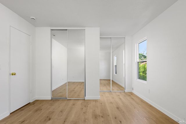 319 Algiers Ct, Santa Rosa, CA 95409