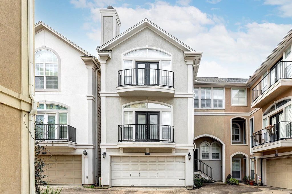 3318 W Dallas Street, Houston, TX 77019