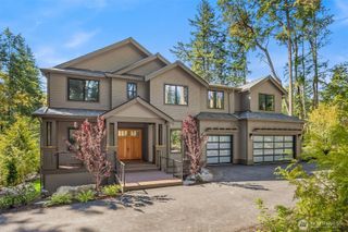 4740 Rose Avenue NE, Bainbridge Island, WA 98110
