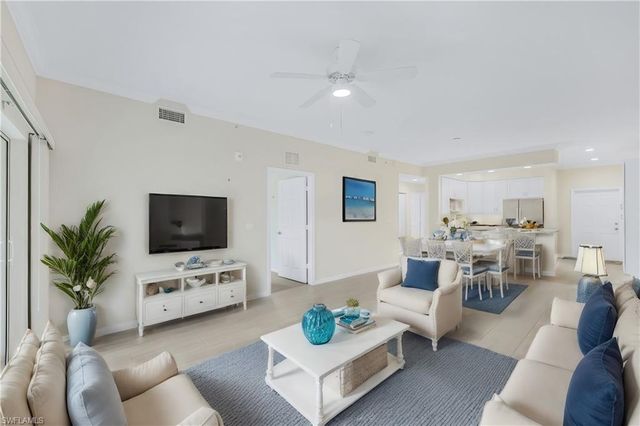 1137 Winding Pines CIR 106, Cape Coral, FL 33909