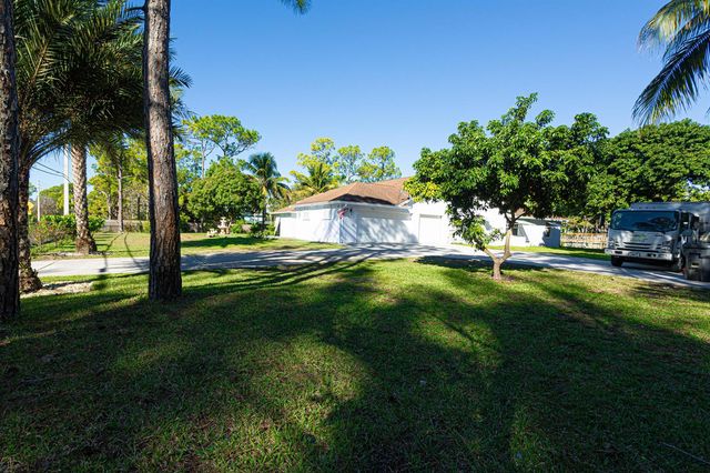 8895 Palomino Drive, Lake Worth, FL 33467