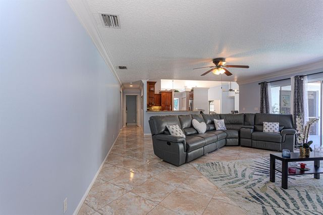 8895 Palomino Drive, Lake Worth, FL 33467