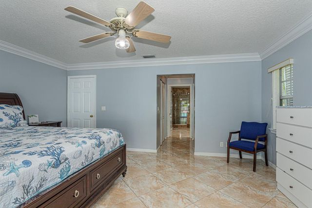8895 Palomino Drive, Lake Worth, FL 33467