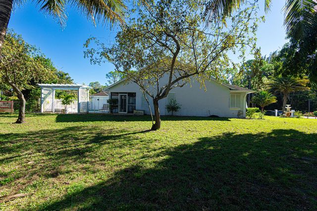 8895 Palomino Drive, Lake Worth, FL 33467