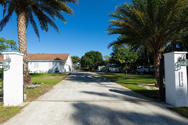 8895 Palomino Drive, Lake Worth, FL 33467