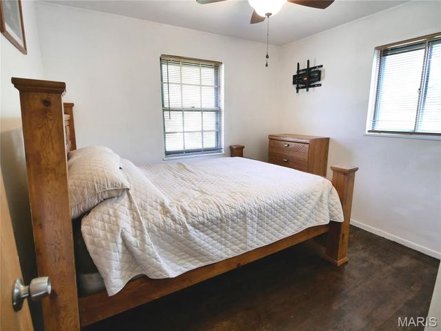 9601 Lifford Court, St Louis, MO 63136
