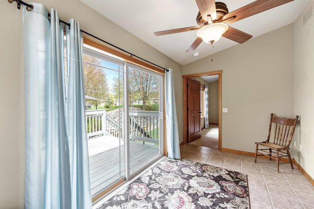 1241 PRAIRIE FALCON TRAIL, Green Bay, WI 54313