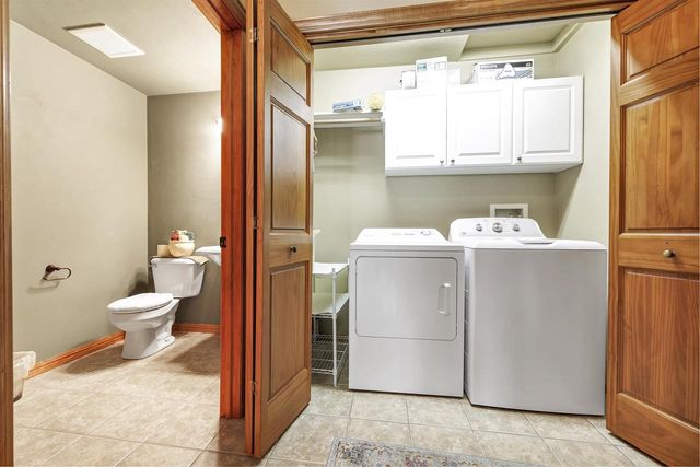 1241 PRAIRIE FALCON TRAIL, Green Bay, WI 54313