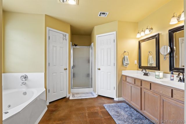 12712 E 89th Street, Owasso, OK 74055