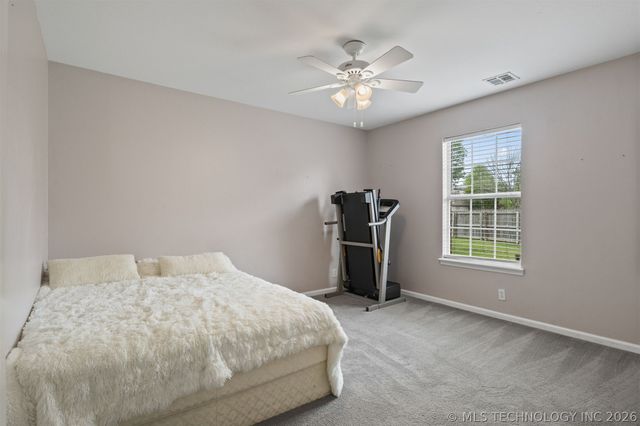 12712 E 89th Street, Owasso, OK 74055