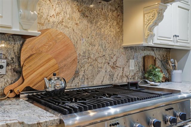 580 Sunny Glen Court, Woodland Park, CO 80863