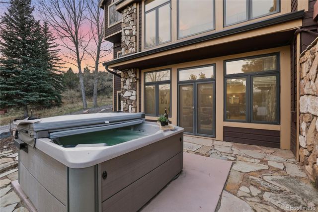 580 Sunny Glen Court, Woodland Park, CO 80863