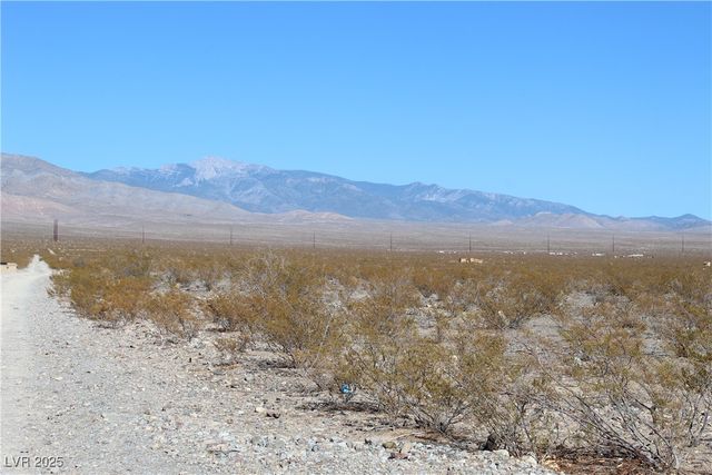 5381 North Blackrock Avenue, Pahrump, NV 89060