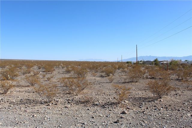 5381 North Blackrock Avenue, Pahrump, NV 89060