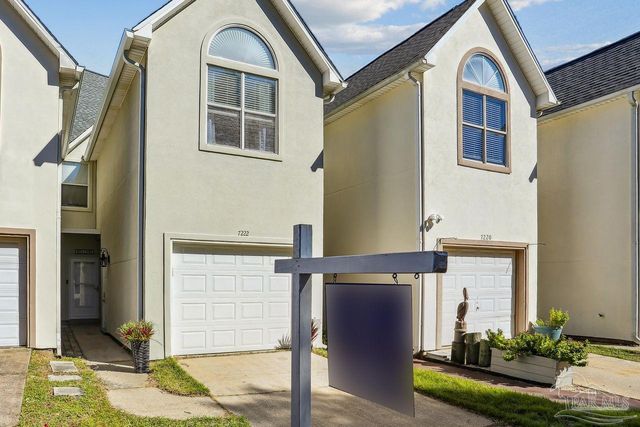 7222 Majestic Blvd, Navarre, FL 32566