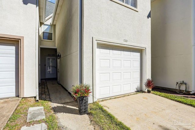 7222 Majestic Blvd, Navarre, FL 32566