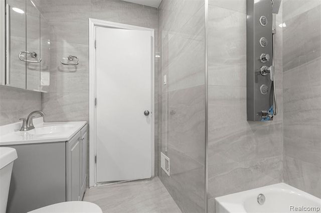 7801 Appoline Street, Dearborn, MI 48126