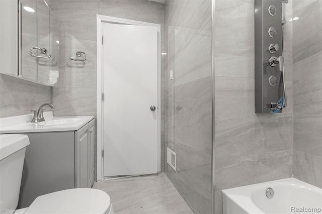 7801 Appoline Street, Dearborn, MI 48126