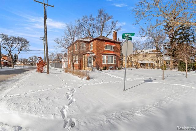 7801 Appoline Street, Dearborn, MI 48126