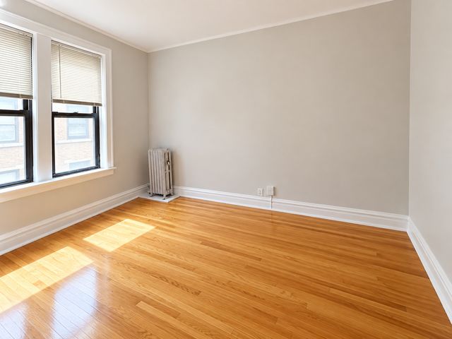 5453 S Everett Avenue 1B, Chicago, IL 60615