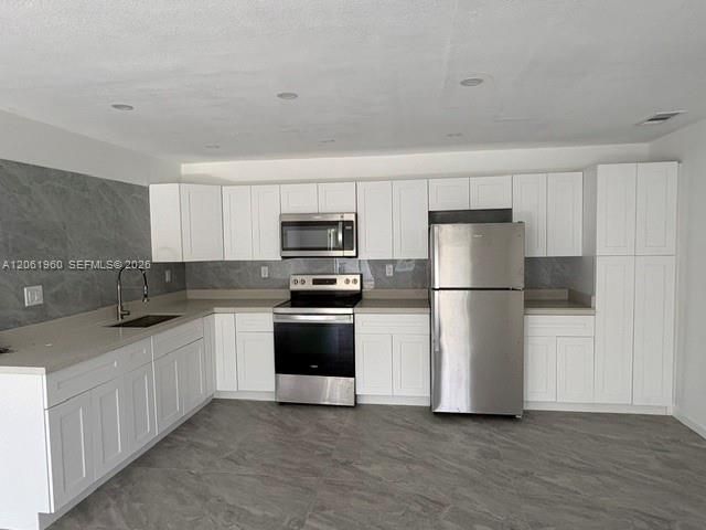 5401 NW 22nd St 2, Lauderhill, FL 33313