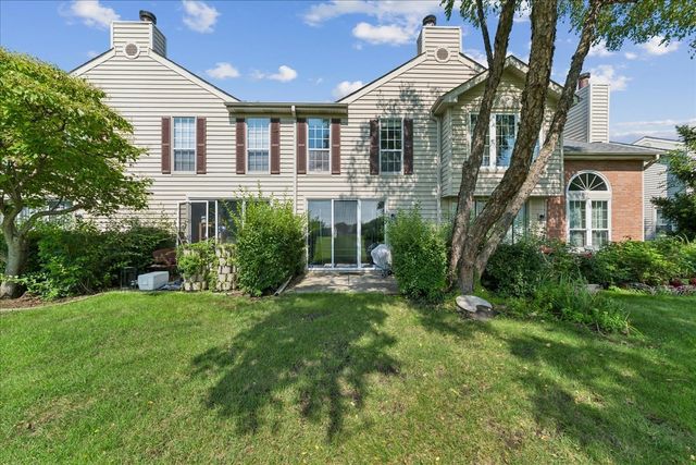 1459 Golfview Drive, Glendale Heights, IL 60139